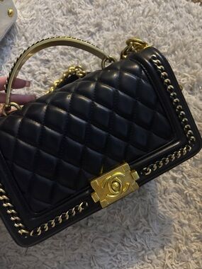 CHANEL Black Quilted Leather Shoulder Bag with Gold Hardware
